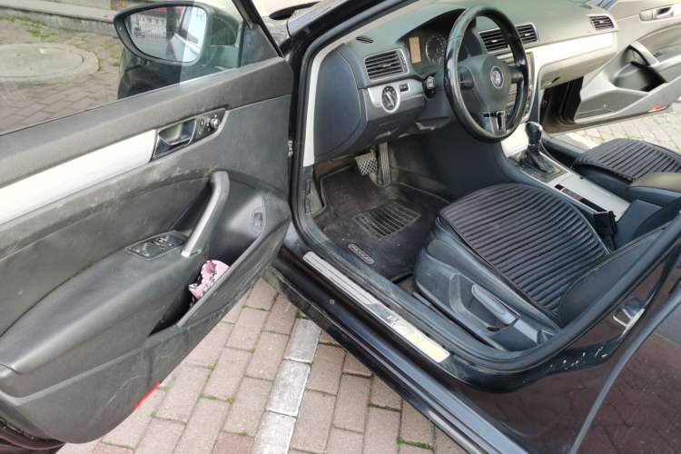 Used Volkswagen Passat 2011 1.8 TSI DSG Prestige Edition Driver Seat