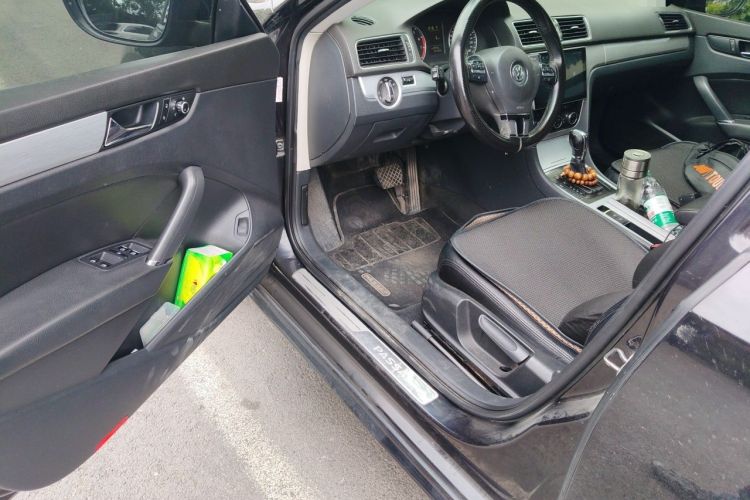 Used Volkswagen Passat 2011 1.8 TSI DSG Prestige Edition Driver Seat