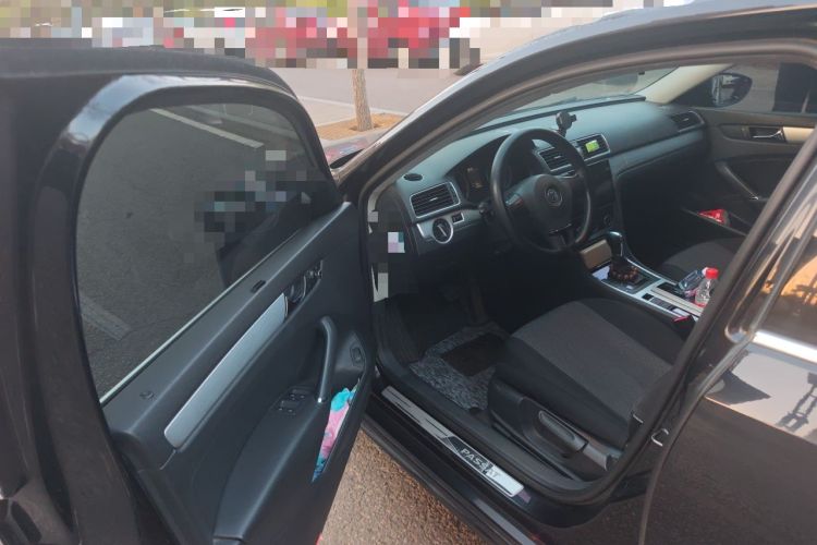 Used Volkswagen Passat 2011 1.8TSI Automatic Prestige Edition Driver Seat
