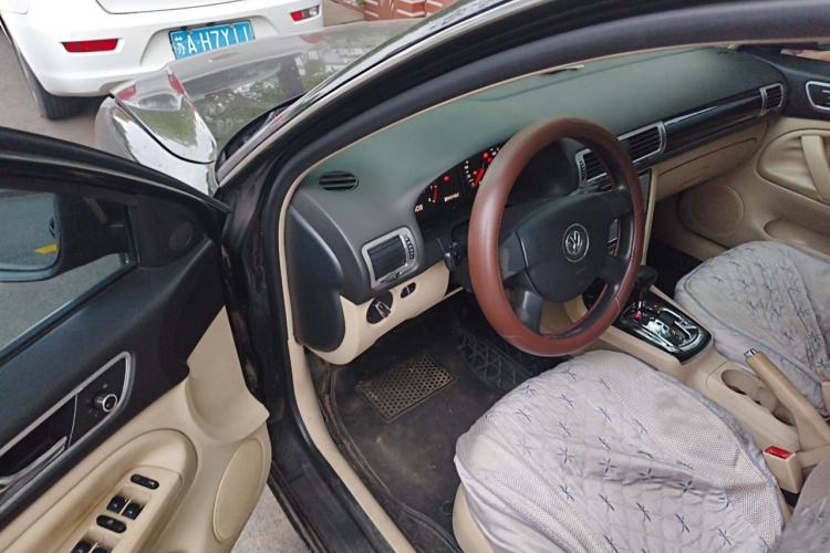 Used Volkswagen Passat 2011 1.8T Automatic Luxury Model Driver Seat