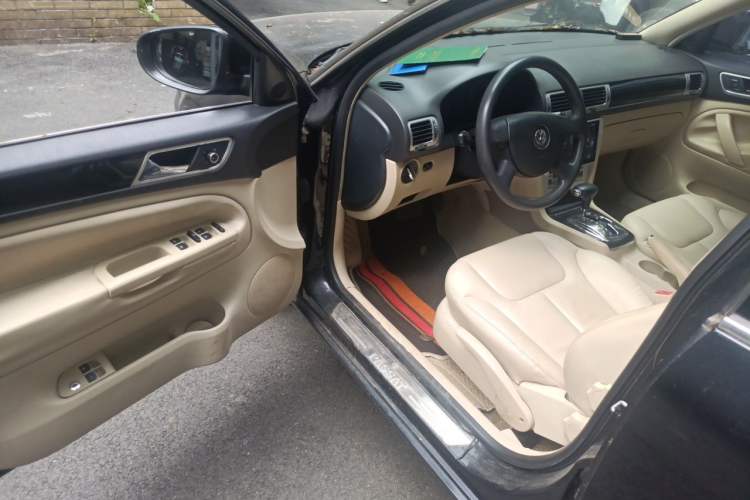 Used Volkswagen Passat 2011 1.8T Automatic Luxury Model Driver Seat