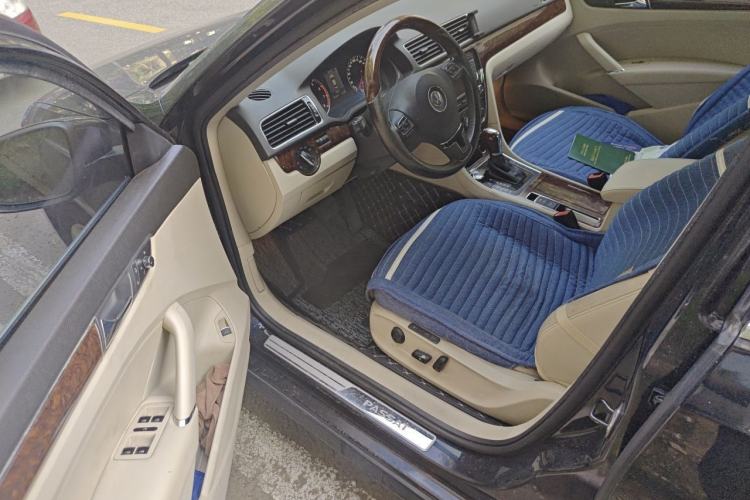 Used Volkswagen Passat 2011 1.8 TSI DSG Ultimate Edition Driver Seat