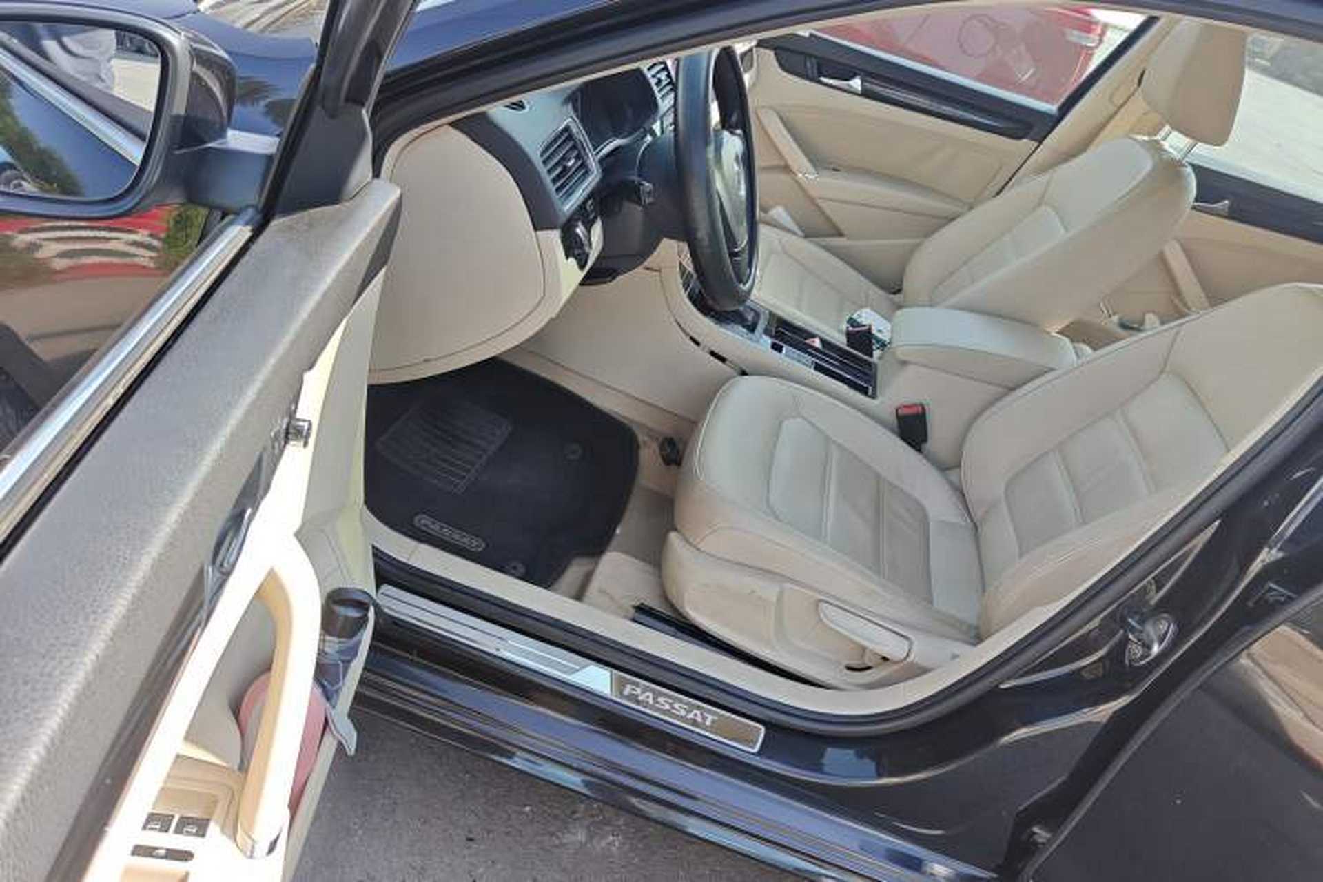Used Volkswagen Passat 2011 1.4 TSI DSG Prestige Edition Driver Seat