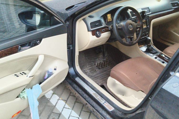 Used Volkswagen Passat 2011 1.8TSI DSG Prestige Edition Driver Seat