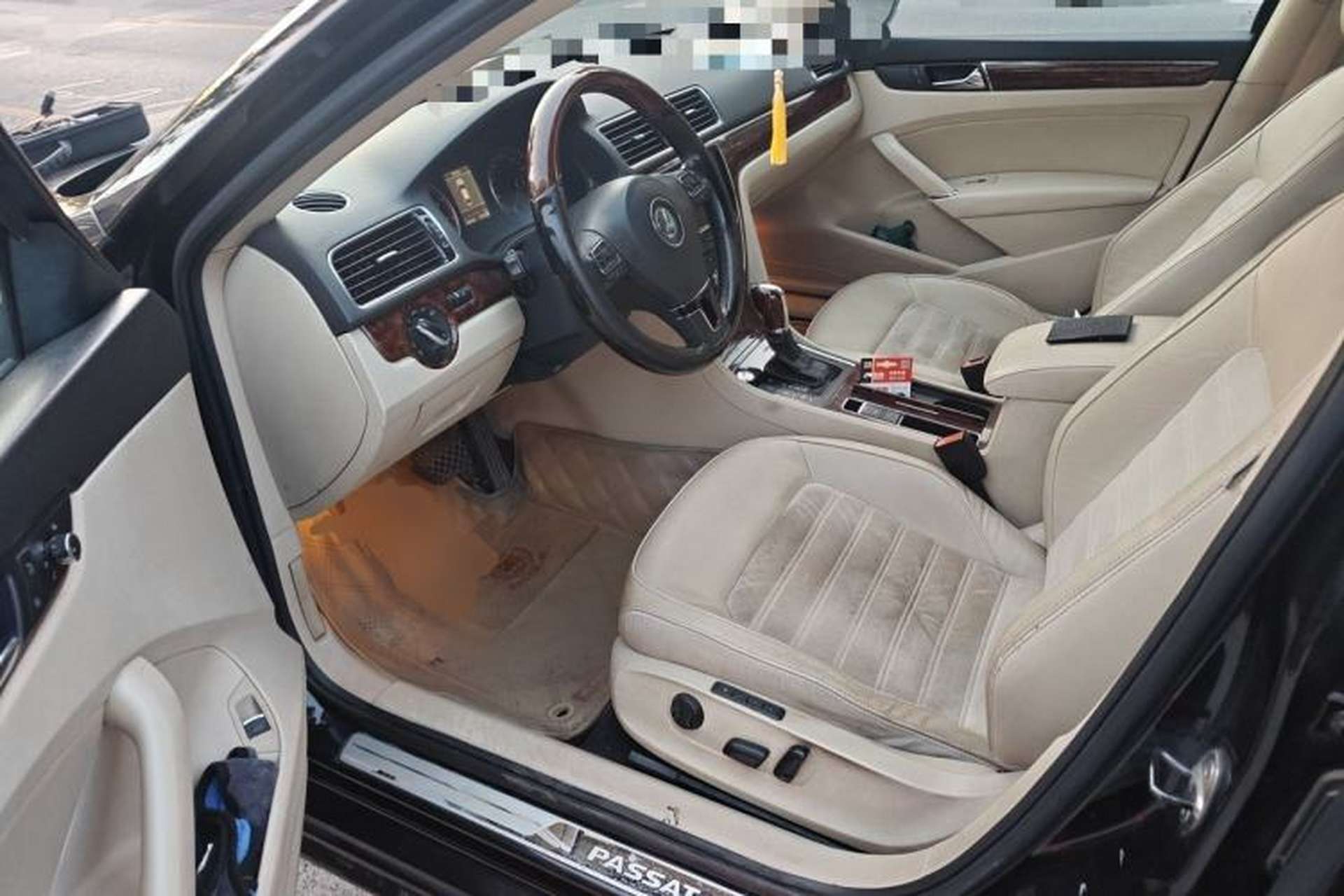 Used Volkswagen Passat 2011 1.8 TSI DSG Ultimate Edition Driver Seat