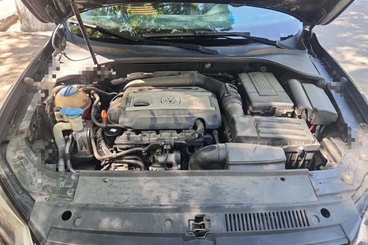 Used Volkswagen Passat 2011 1.8 TSI DSG Prestige Edition Engine Bay