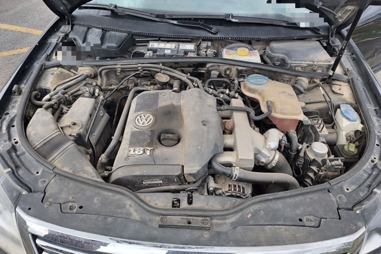 Used Volkswagen Passat 2011 1.8T Automatic Luxury Model Engine Bay