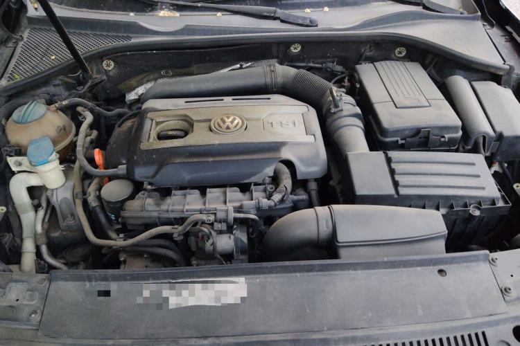 Used Volkswagen Passat 2011 1.8 TSI DSG Prestige Edition Engine Bay