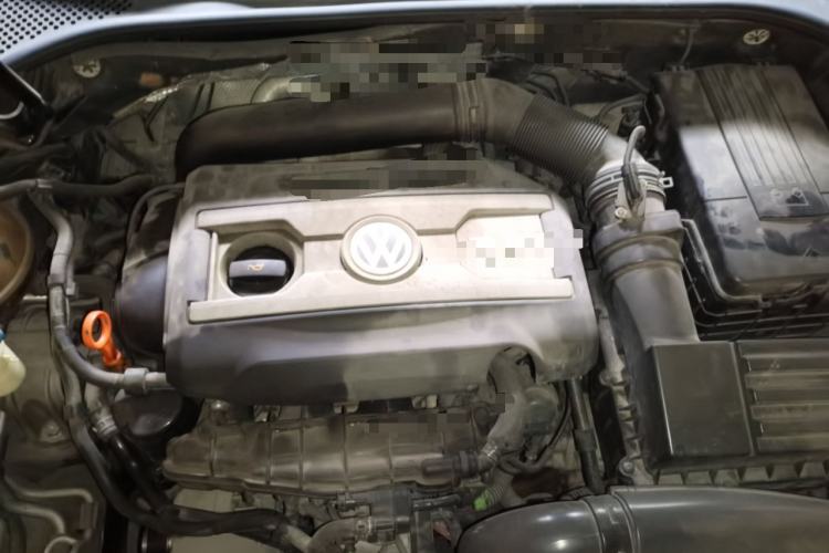 Used Volkswagen Passat 2011 1.8TSI DSG Prestige Edition Engine Bay