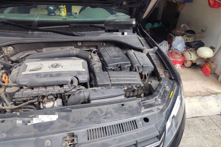 Used Volkswagen Passat 2011 2.0 TSI DSG Ultimate Edition Engine Bay Left