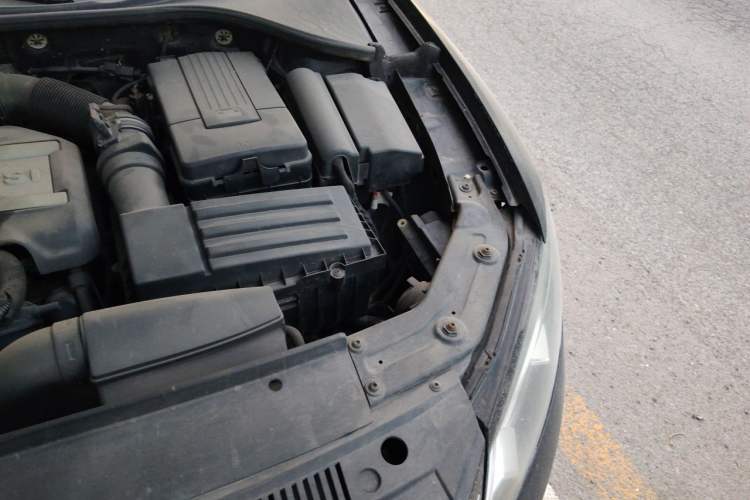 Used Volkswagen Passat 2011 1.8 TSI DSG Prestige Edition Engine Bay Left