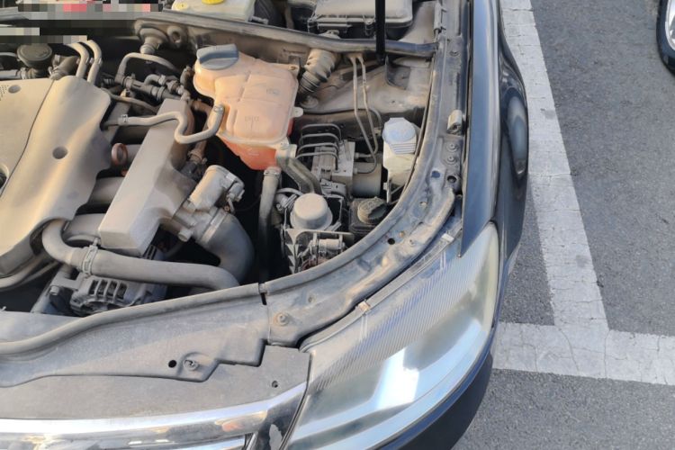 Used Volkswagen Passat 2011 1.8 TSI DSG Prestige Edition Engine Bay Left