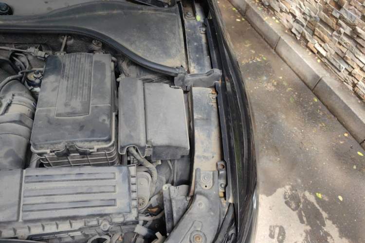 Used Volkswagen Passat 2011 1.8 TSI DSG Prestige Edition Engine Bay Left