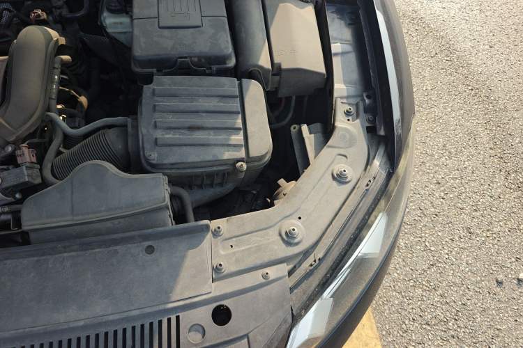 Used Volkswagen Passat 2011 1.4 TSI DSG Prestige Edition Engine Bay Left