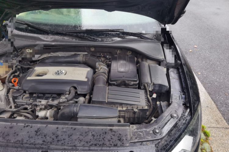 Used Volkswagen Passat 2011 1.8TSI Automatic Prestige Edition Engine Bay Left