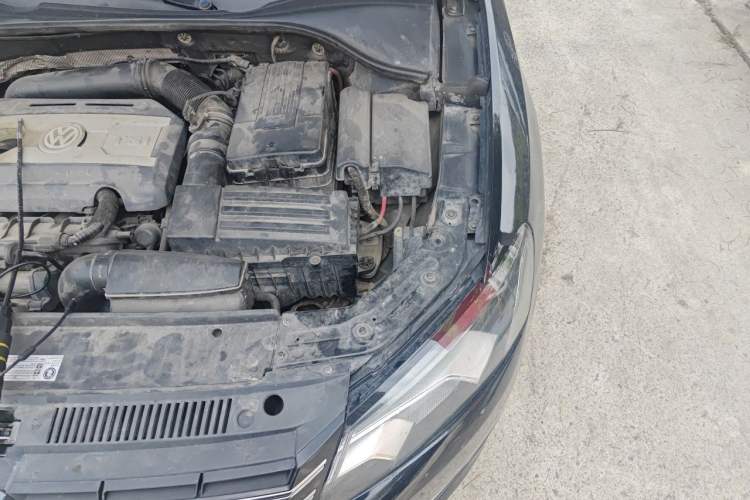 Used Volkswagen Passat 2011 1.8 TSI DSG Prestige Edition Engine Bay Left