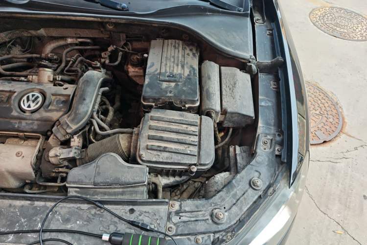 Used Volkswagen Passat 2011 1.4 TSI DSG Prestige Edition Engine Bay Left