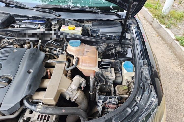 Used Volkswagen Passat 2011 1.8T Manual Luxury Model Engine Bay Left