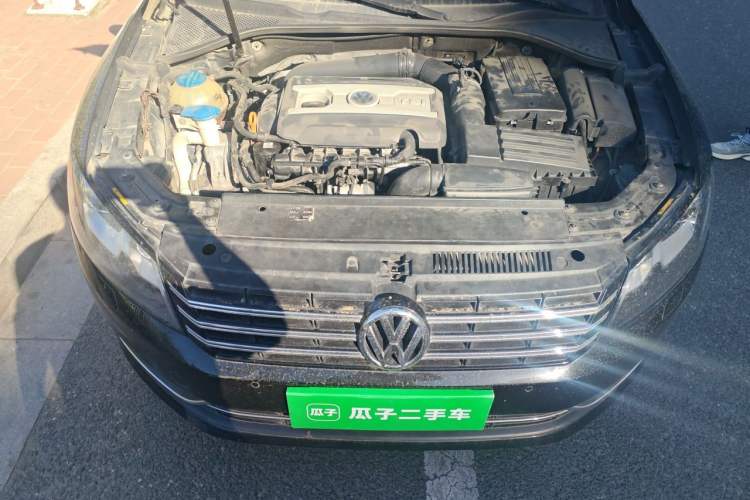 Used Volkswagen Passat 2011 2.0 TSI DSG Ultimate Edition Engine Bay