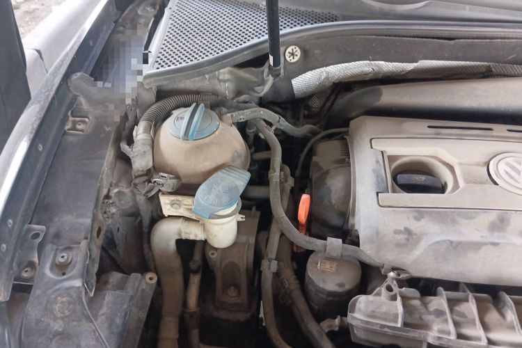Used Volkswagen Passat 2011 1.8 TSI DSG Prestige Edition Engine Bay Right