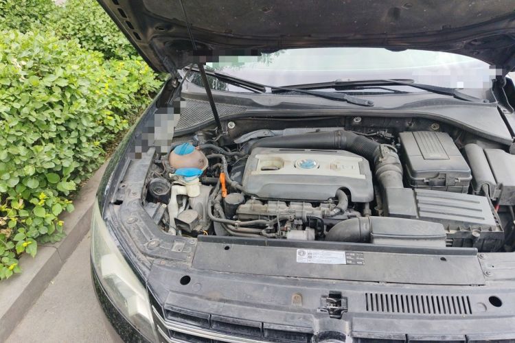 Used Volkswagen Passat 2011 1.8 TSI DSG Prestige Edition Engine Bay Right
