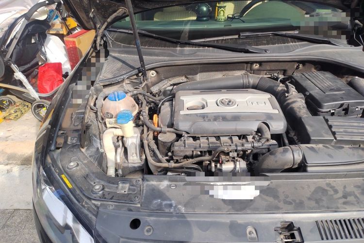Used Volkswagen Passat 2011 2.0 TSI DSG Ultimate Edition Engine Bay Right