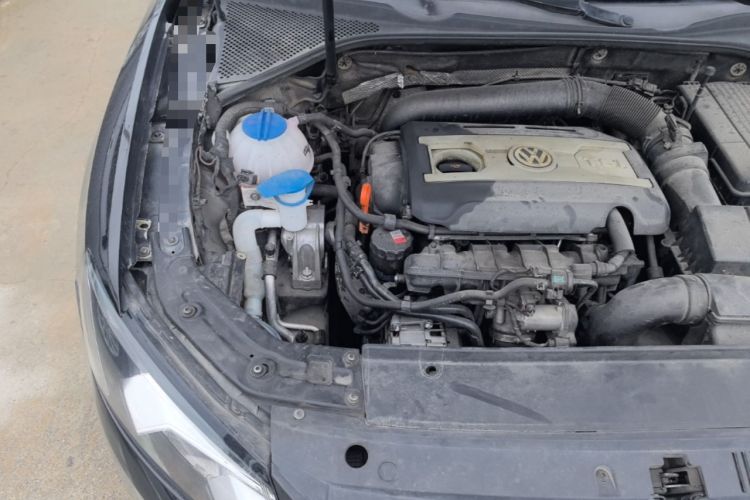 Used Volkswagen Passat 2011 1.8 TSI DSG Prestige Edition Engine Bay Right