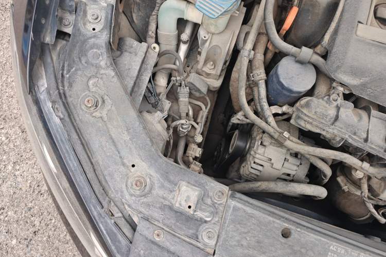 Used Volkswagen Passat 2011 1.8 TSI DSG Prestige Edition Engine Bay Right