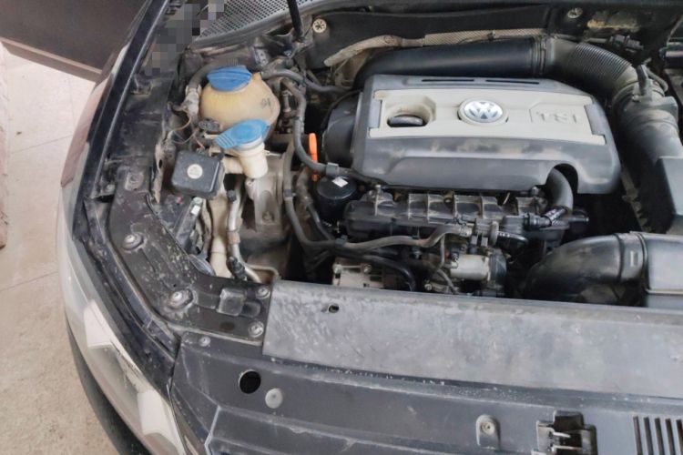 Used Volkswagen Passat 2011 1.8 TSI DSG Prestige Edition Engine Bay Right