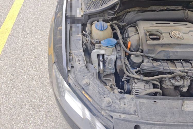 Used Volkswagen Passat 2011 1.8 TSI DSG Ultimate Edition Engine Bay Right