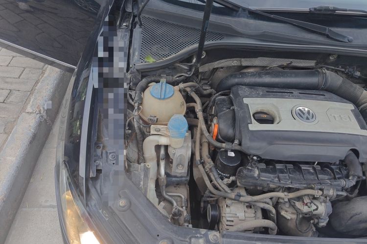 Used Volkswagen Passat 2011 1.8 TSI DSG Prestige Edition Engine Bay Right