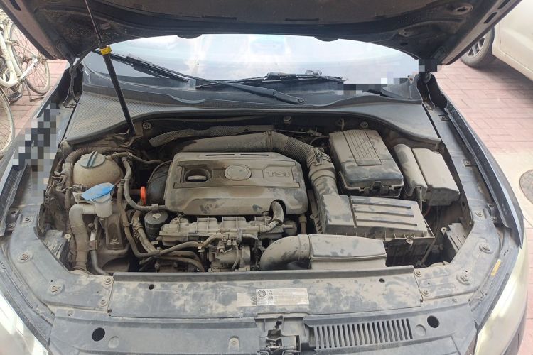 Used Volkswagen Passat 2011 1.8TSI DSG Prestige Edition Engine Bay