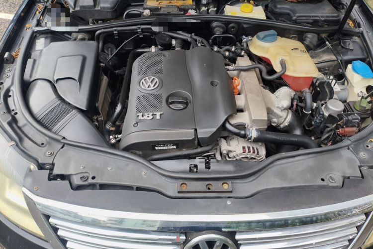 Used Volkswagen Passat 2011 1.8T Automatic Luxury Model Engine Bay