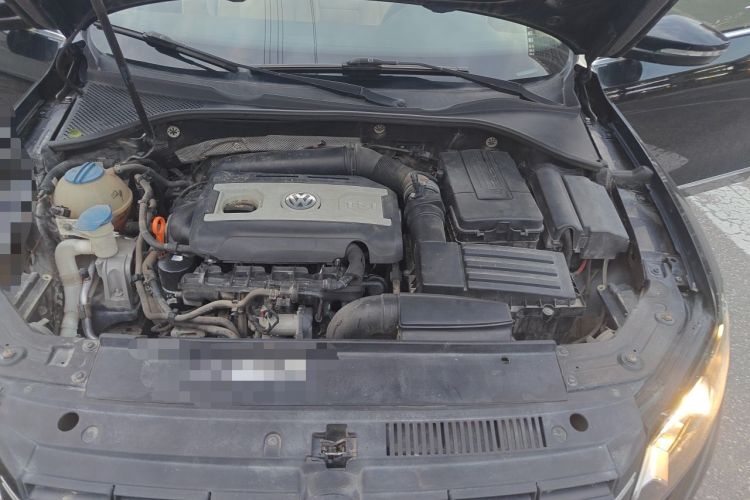 Used Volkswagen Passat 2011 1.8 TSI DSG Prestige Edition Engine Bay