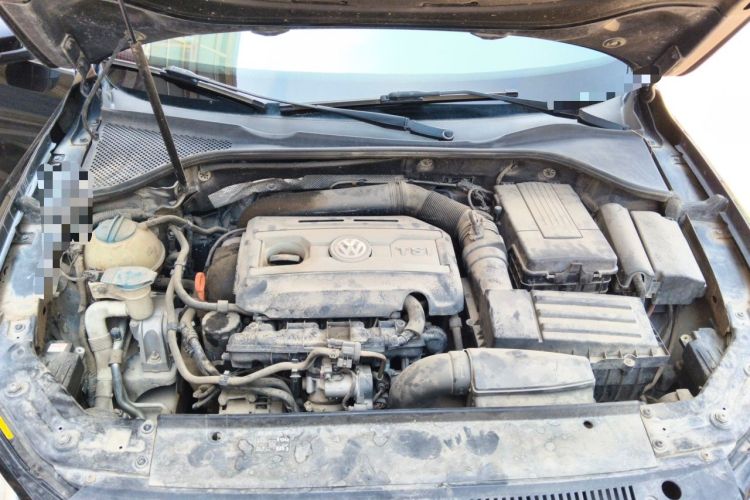 Used Volkswagen Passat 2011 1.8TSI DSG Prestige Edition Engine Bay