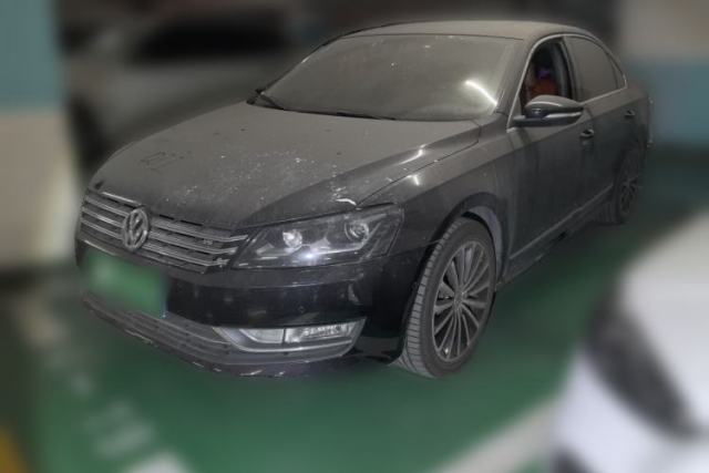 Ojetý Volkswagen Passat 2011 3.0L V6 DSG Flagship Edition