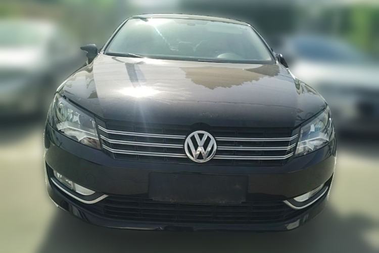 Used Volkswagen Passat 2011 1.4 TSI Manual Luxury Edition Front