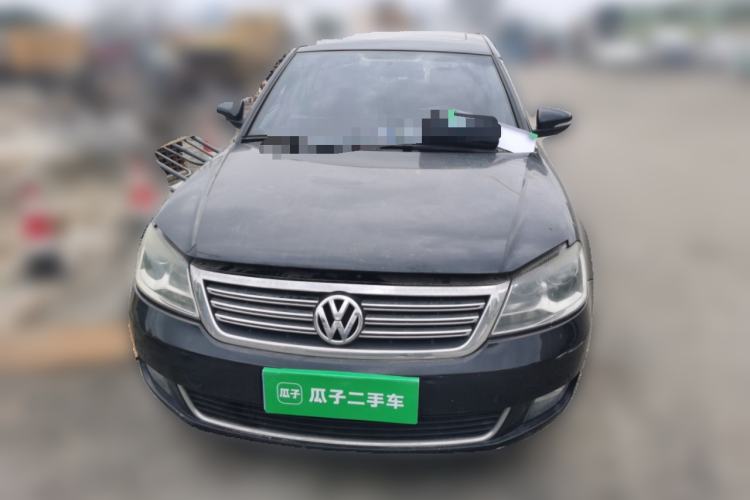 Used Volkswagen Passat 2011 2.0L Manual Luxury Version Front