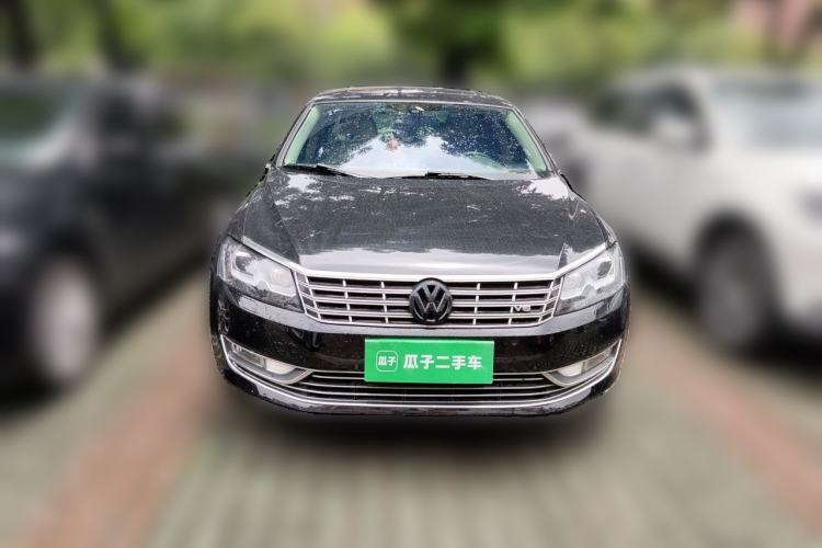 Used Volkswagen Passat 2011 3.0L V6 DSG Flagship Edition Front