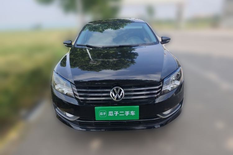 Used Volkswagen Passat 2011 1.4 TSI Manual Luxury Edition Front
