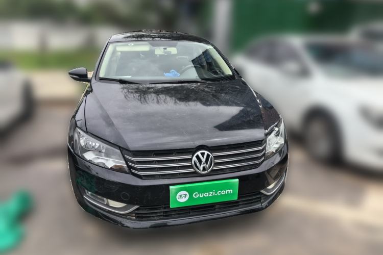 Used Volkswagen Passat  Front