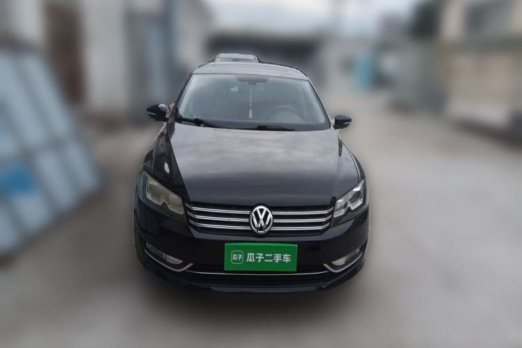 Used Volkswagen Passat 2011 3.0L V6 DSG Flagship Deluxe Edition Front