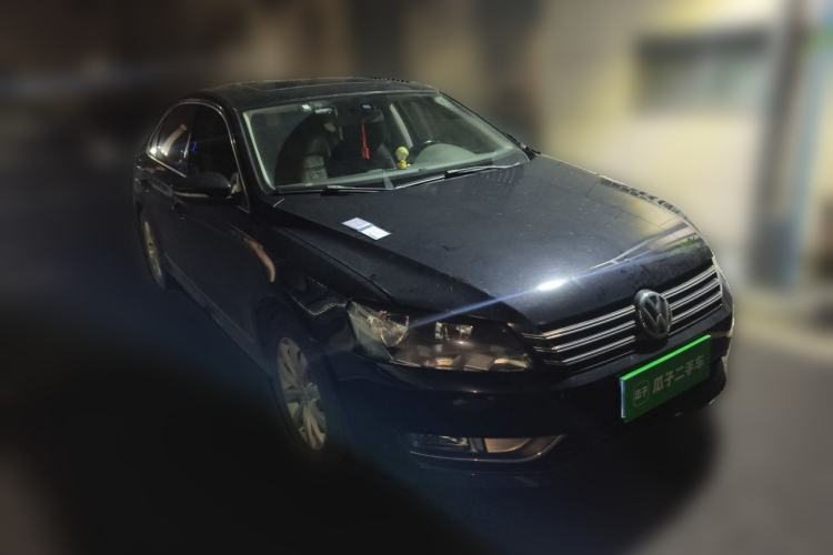 Used Volkswagen Passat 2011 1.8TSI Automatic Prestige Edition Front Right 45 Deg