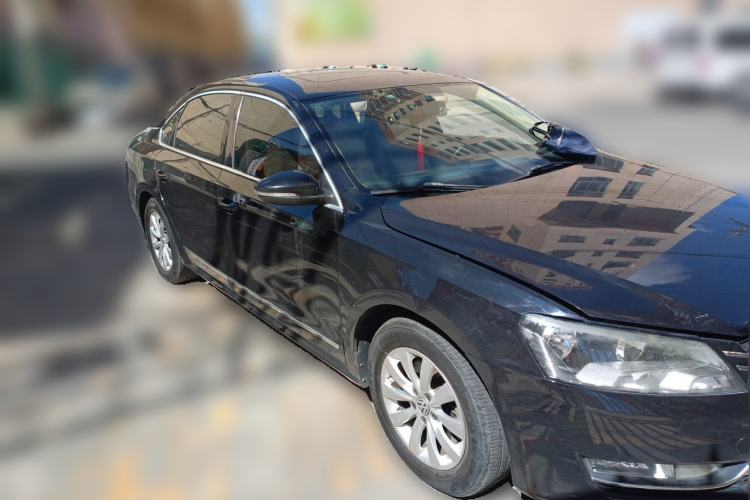Used Volkswagen Passat 2011 1.8 TSI DSG Prestige Edition Front Right 45 Deg