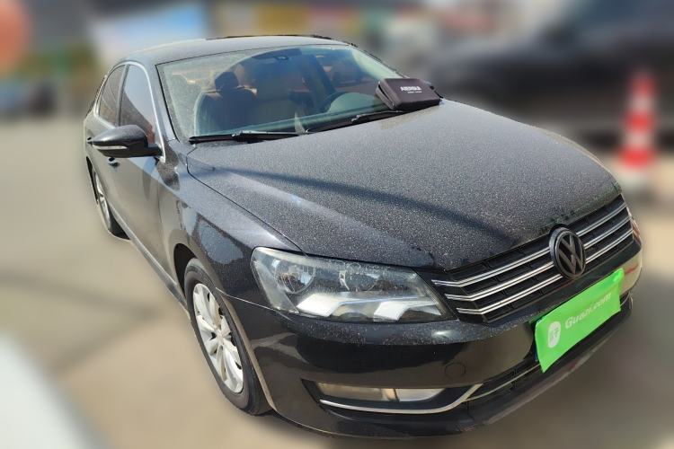 Used Volkswagen Passat 2011 1.8TSI Automatic Prestige Edition Front Right 45 Deg