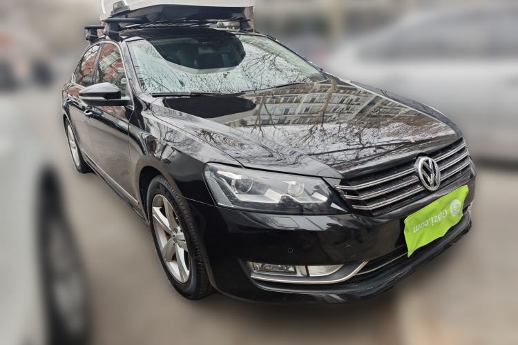 Used Volkswagen Passat 2011 1.8TSI DSG Prestige Edition Front Right 45 Deg