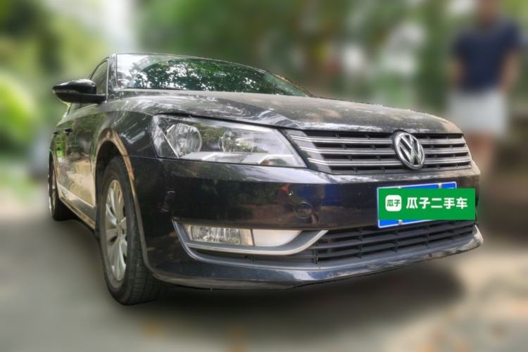 Used Volkswagen Passat 2011 1.8TSI Automatic Prestige Edition Front Right 45 Deg