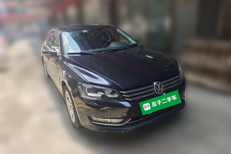 Used Volkswagen Passat 2011 1.8TSI DSG Prestige Edition Front Right 45 Deg