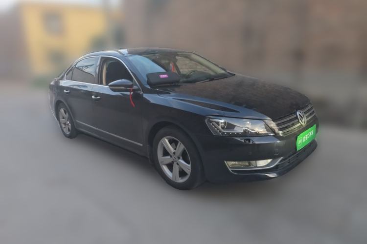 Used Volkswagen Passat 2011 2.0 TSI DSG Premium Edition Front Right 45 Deg