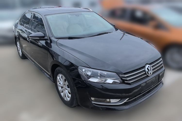 Used Volkswagen Passat 2011 1.8 TSI DSG Prestige Edition Front Right 45 Deg